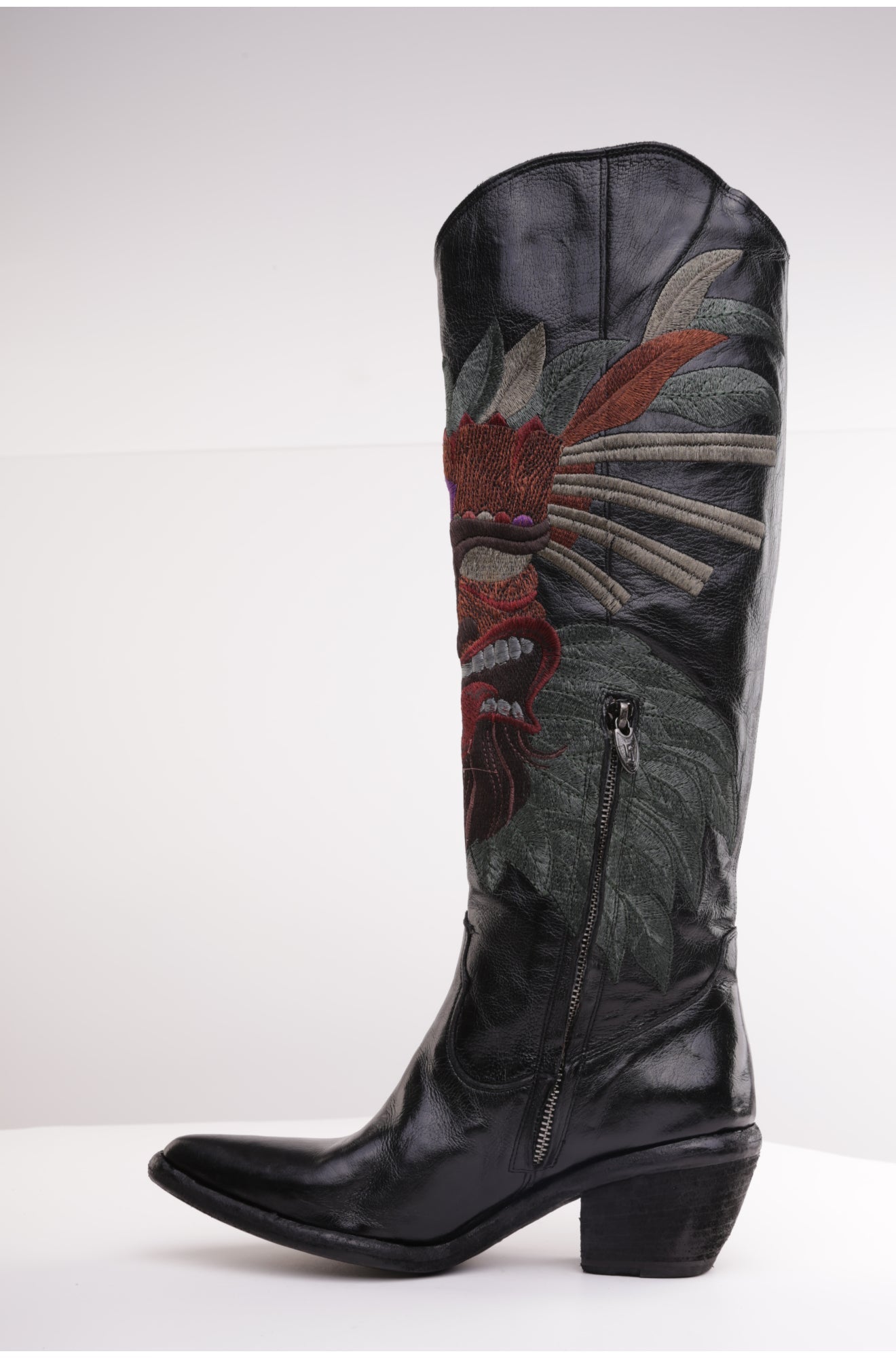 MAORI Tall Boot (Black)