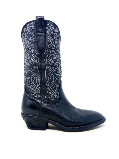 LIZ Tall Boot (Black)
