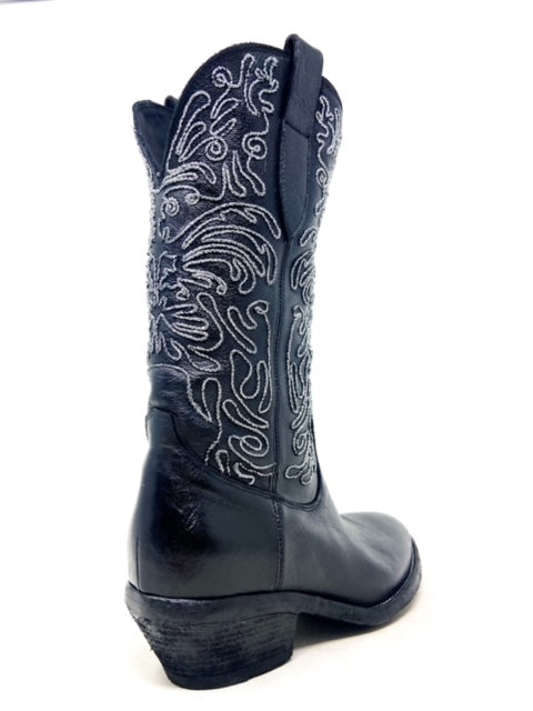 LIZ Tall Boot (Black)