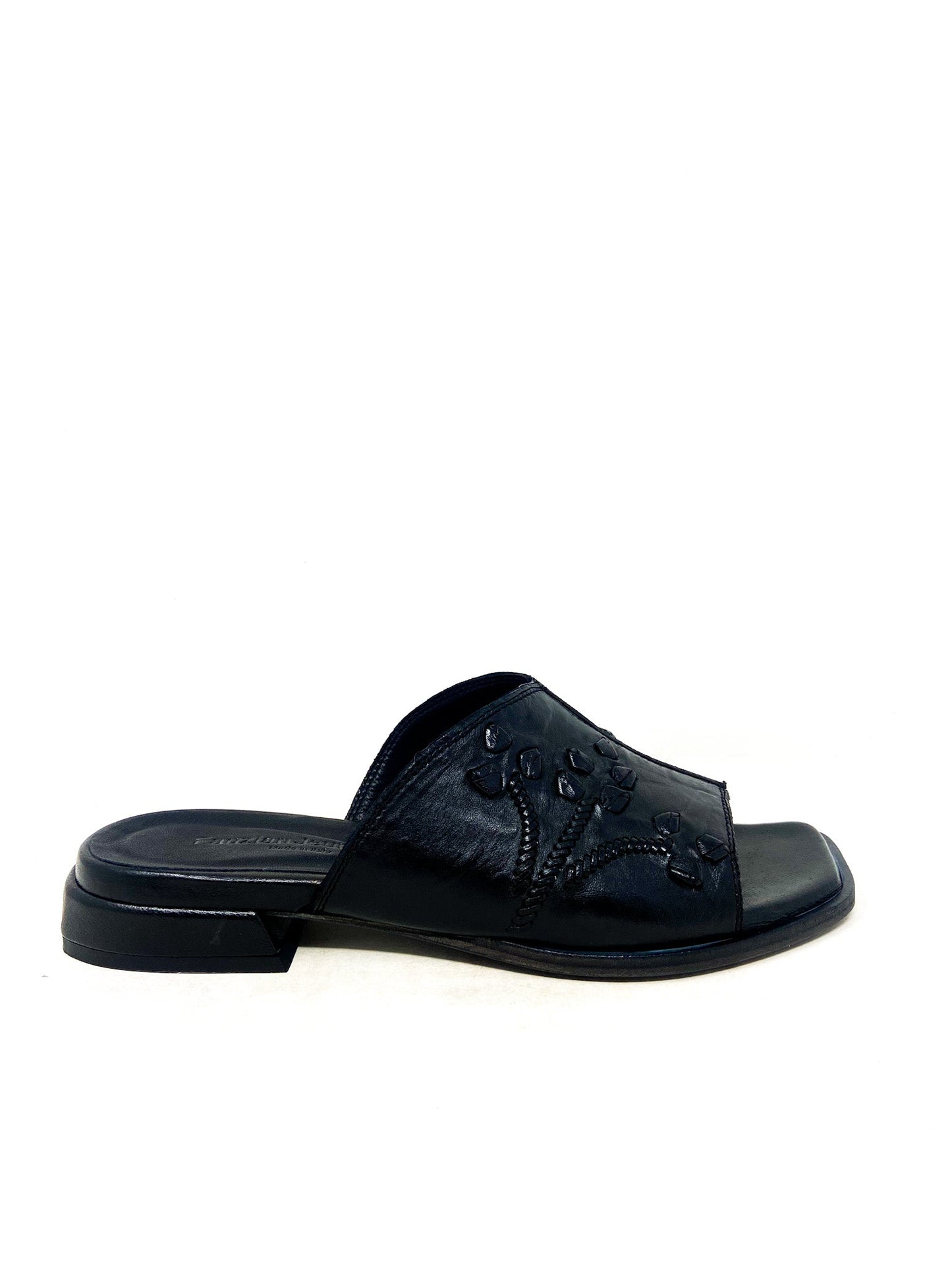 PORTOFINO Flat Sandals (Black)