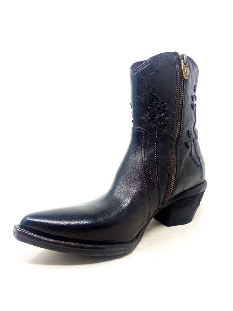 PORTOFINO Point Ankle Boot (Ebony)