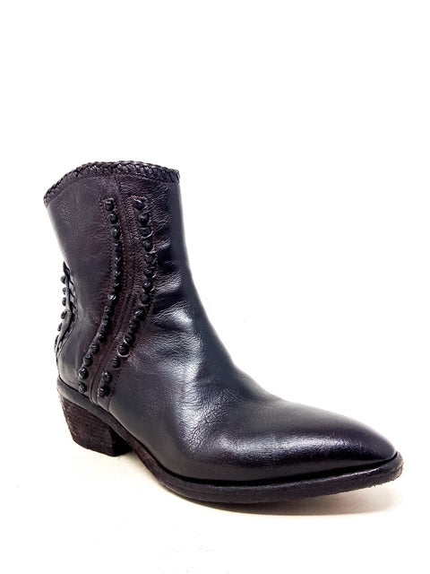 DEBBIE LOW Ankle Boot (Ebony)
