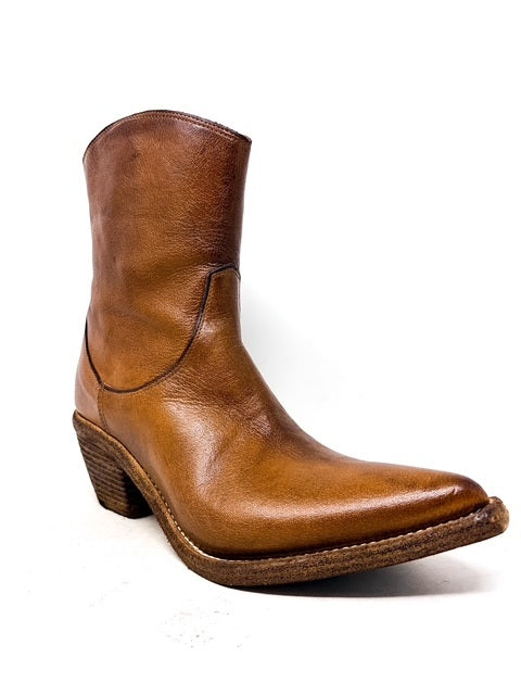 SIENA Point Ankle Boot (Old Cork)
