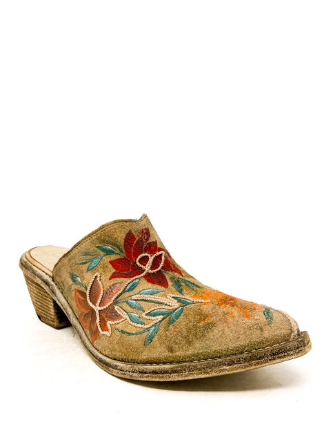 Front view of MAUI sabot crafted from buffalo leather, featuring floral artwork and leather-covered heel.